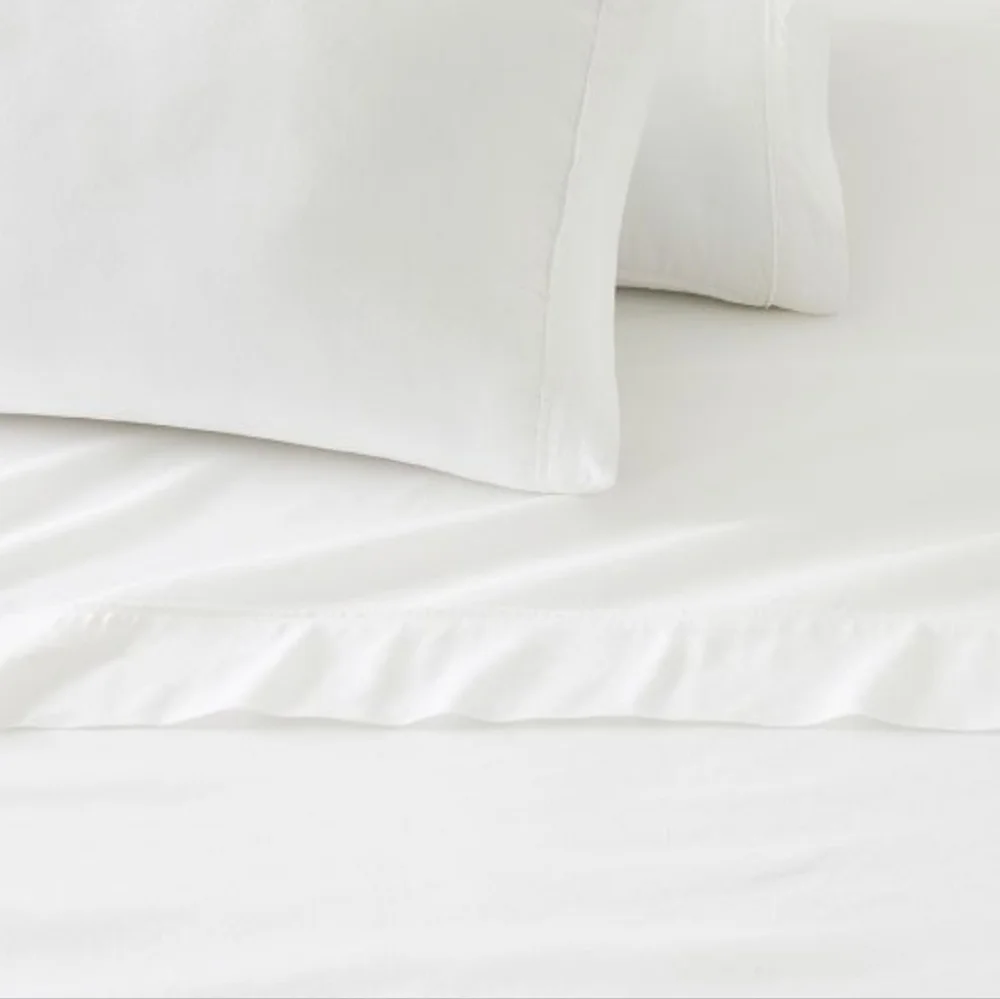 West Elm Signature TENCELtm Linen Sheet Set, King ,White, Retail Price $299.00US